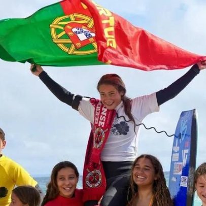 Luana Dourado e Luna Hardman celebram vitórias no bodyboard em Carcavelos