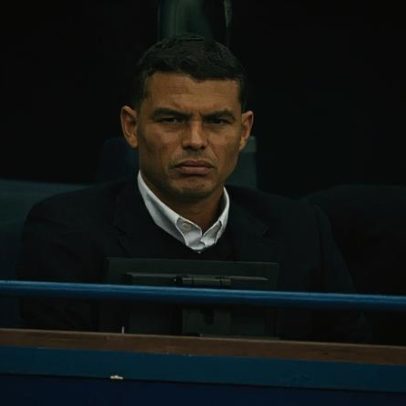 Thiago Silva em Stamford Bridge e Pietuszewski em visita escolar