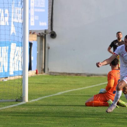 Penálti de Hugo Pereira salva Marco em momento decisivo