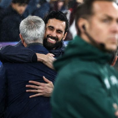 Arbeloa mantém a mesma opinião sobre Mourinho, apesar do mercado
