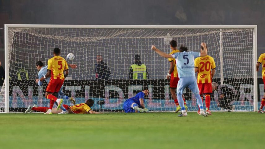 Juventus vence Lecce e acelera luta pelo acesso à Liga dos Campeões