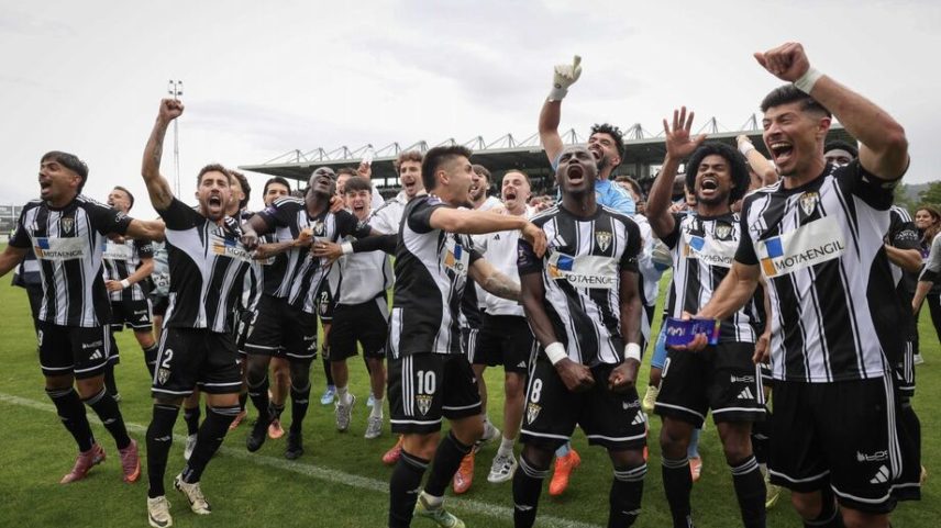 Amarante estreia nos campeonatos profissionais com confiança no plantel