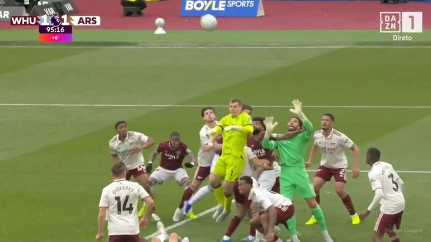 Gol anulado nos descontos entre West Ham e Arsenal deixa Nuno Espírito Santo incrédulo
