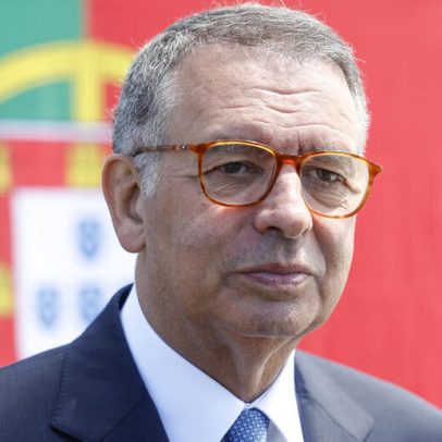 Seguro felicita Sporting e FC Porto pelos títulos europeus de futsal e hóquei