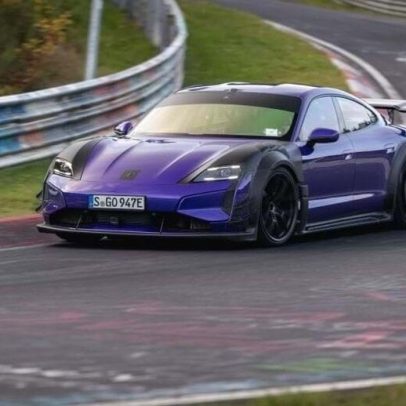 Porsche Taycan Turbo GT Manthey recupera recorde no Nürburgring-Nordschleife