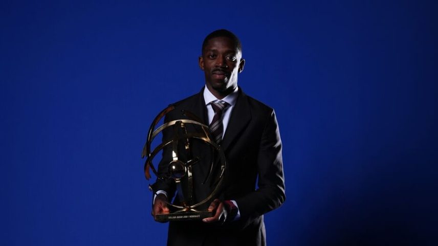 Dembélé recebe prémio de melhor jogador da Ligue 1