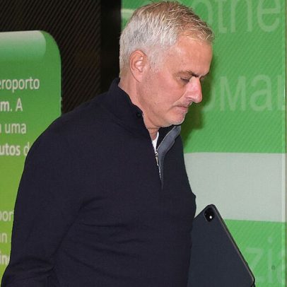 José Mourinho viaja para Londres durante folga do Benfica