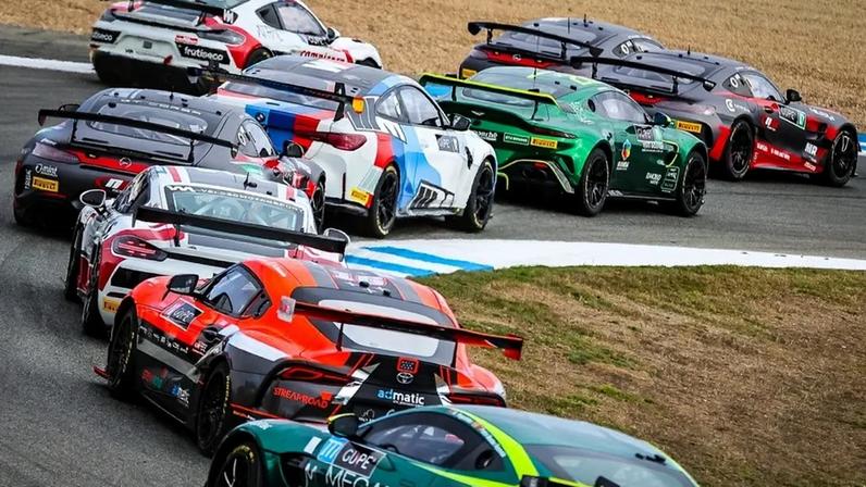 Supercars Endurance anima Autódromo do Algarve com emoções