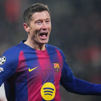 Lewandowski despede-se do Barcelona com missão cumprida