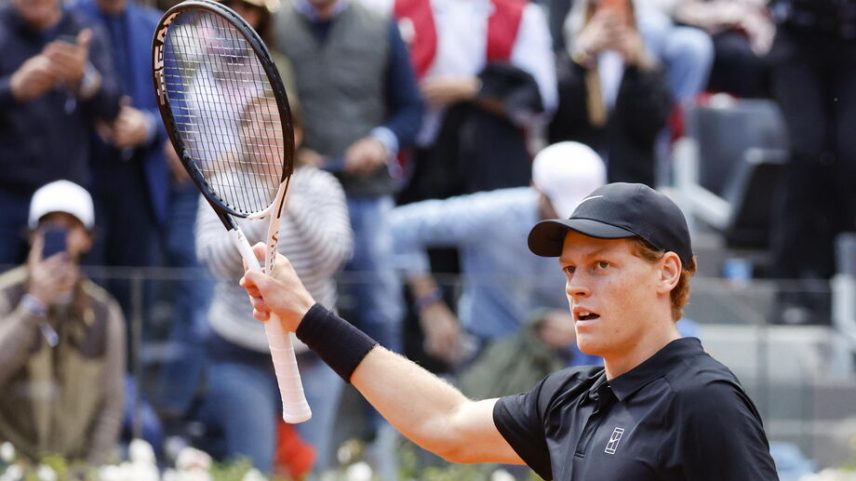Jannik Sinner nas meias-finais do Masters 1.000 em Roma