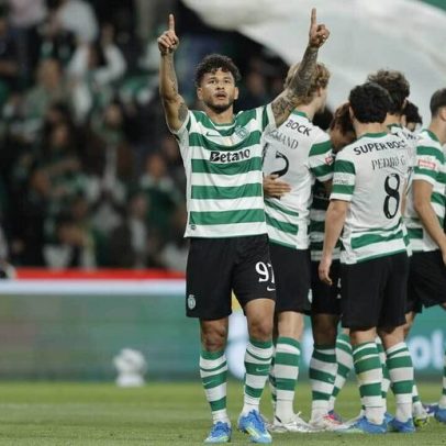 Luis Suárez conquista a Bota de Ouro do Record