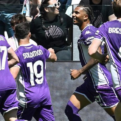 Claque da Fiorentina provoca danos no plantel