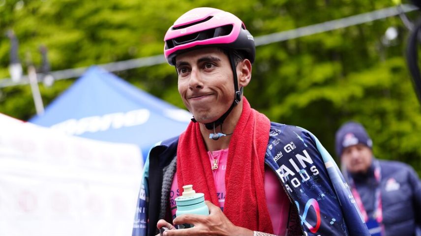 Camisola rosa impulsiona Eulálio a agarrar a oportunidade como ciclista