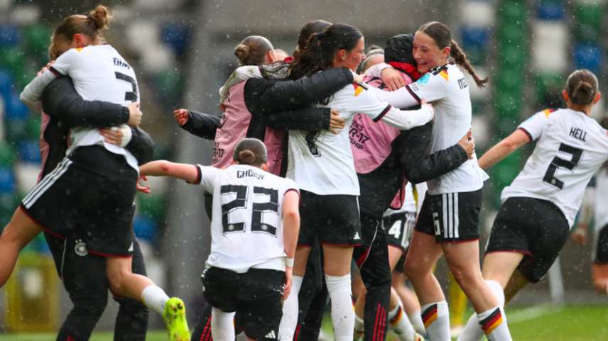 Alemanha celebra nono título em feminino sub-17