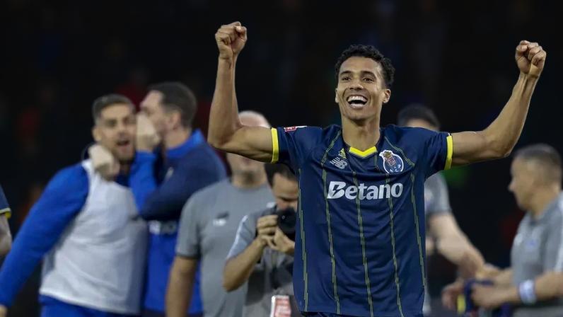 Alberto Costa afirma que o FC Porto permanece alvo a abater na próxima época