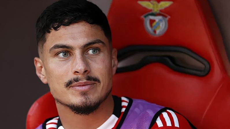 Sem lugar nos 26: Franjo Ivanovic integra lista de reservas da Croácia para o Mundial