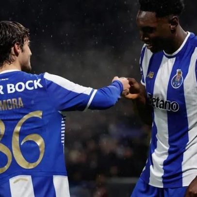 Rodrigo Mora fala de colegas especiais no FC Porto, Thiago Silva e Samu