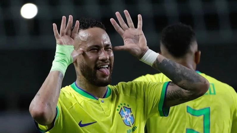 Neymar com a camisola do Brasil