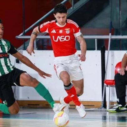 Benfica vence o Eléctrico e fica nas meias do playoff da Liga Placard