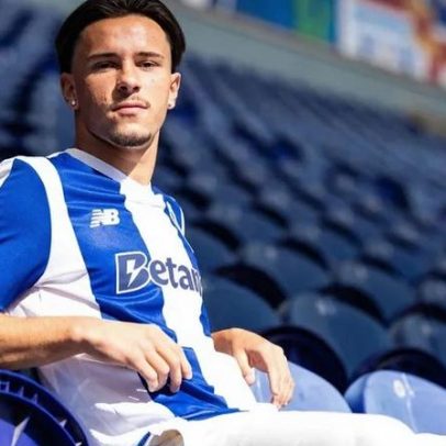 Yoan Pereira renova com o FC Porto até 2031