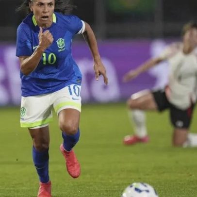 Marta volta à seleção brasileira aos 40 anos