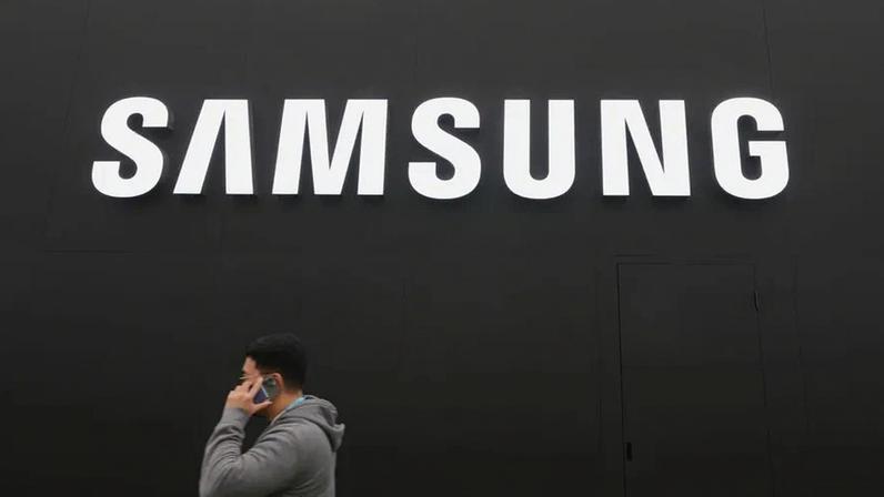 Samsung dá bónus de 300 mil euros a trabalhadores da divisão de semicondutores