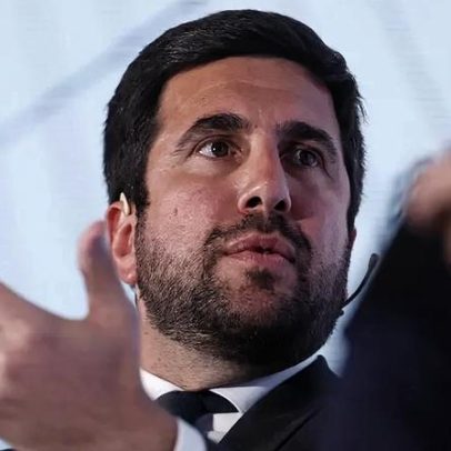 Enrique Riquelme avança candidatura à presidência do Real Madrid contra Florentino