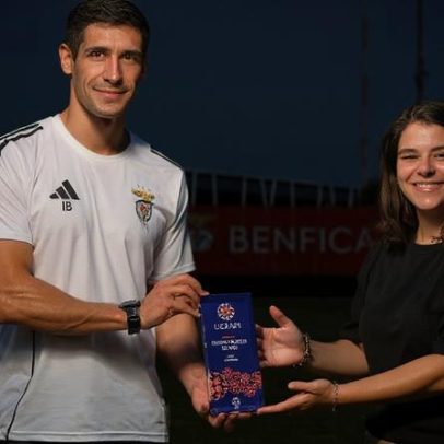 Benfica recebe prémios de abril da Liga BPI