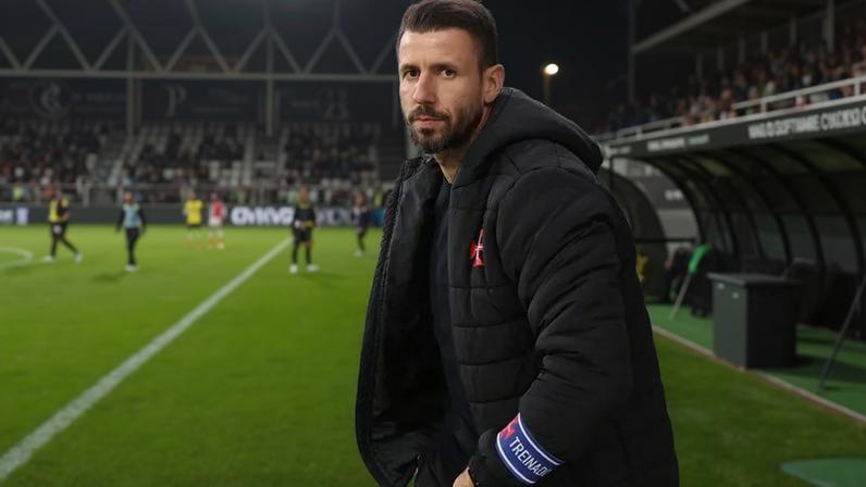 Gonçalo Brandão assumiu o comando do Belenenses após a saída de Tiago Zorro