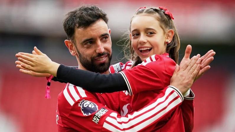 Bruno Fernandes eleito Jogador do Ano da Premier League