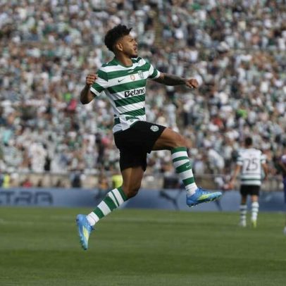 Luis Suárez integra o onze do ano da Liga