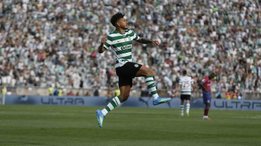 Luis Suárez integra o onze do ano da Liga