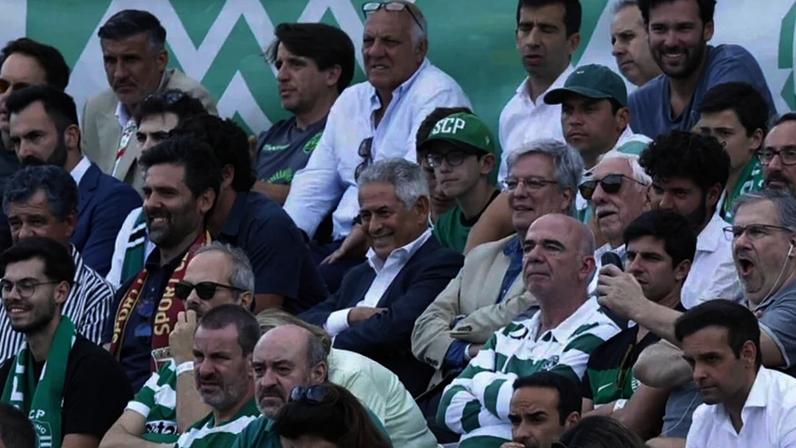 Luís Filipe Vieira alvo de insultos no Jamor