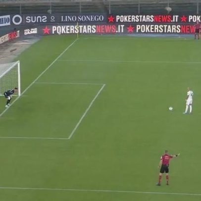 Dybala usa jogada inteligente em penálti e italianos ficam a assistir