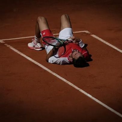 Wawrinka fica eliminado no Roland Garros na estreia