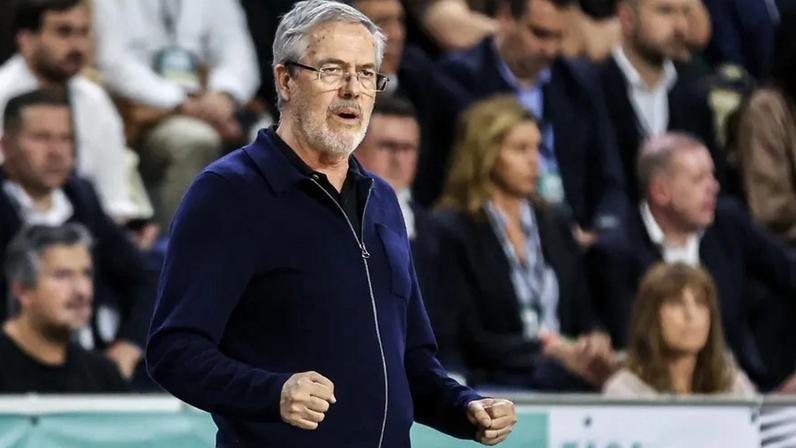 Luís Magalhães diz que a equipa libertou-se da pressão após mau 1.º jogo