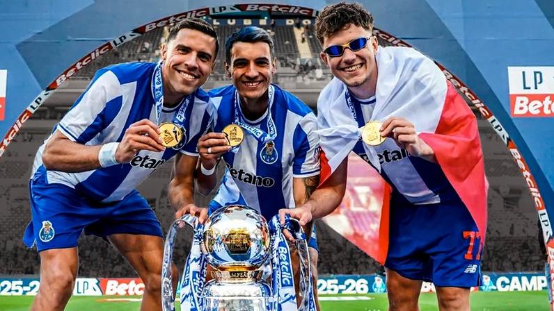 Trio polaco do FC Porto convocado pela seleção