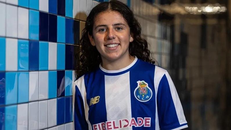 Matilde Vaz renova com o FC Porto e mantém a paixão pelo clube