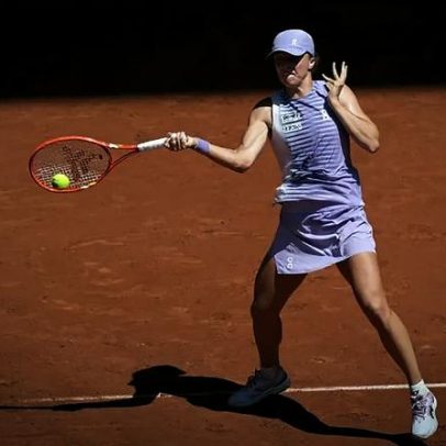 Swiatek vence Bejlek e avança à terceira ronda de Roland Garros