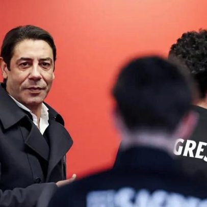 Posições a reforçar já definidas; Benfica define o perfil dos alvos