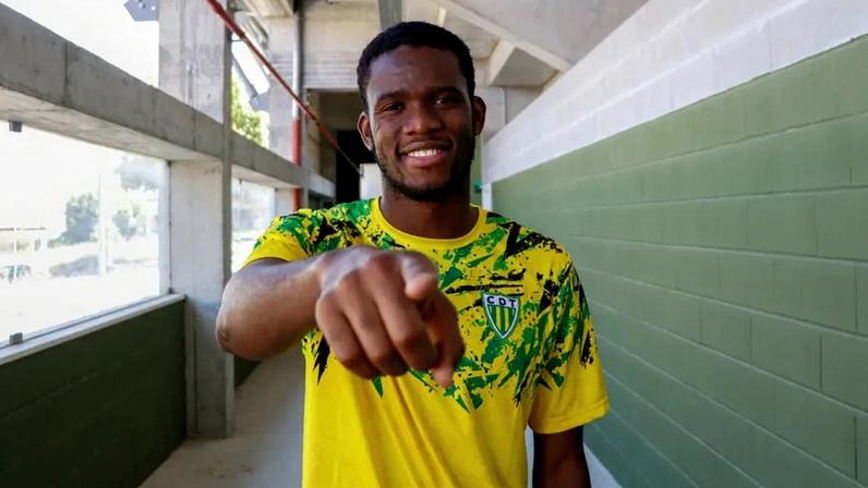 África do Sul chama Yaya Sithole para o Mundial'2026