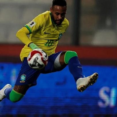 Médico da seleção brasileira faz ponto de situação sobre Neymar