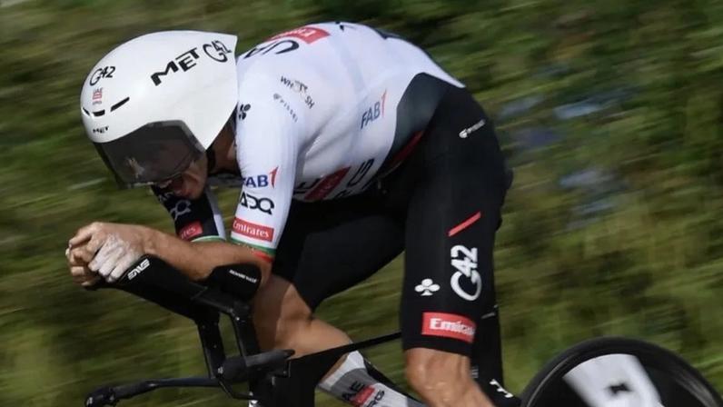 Ivo Oliveira fica em sexto no prólogo da Boucles de la Mayenne