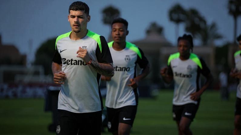 Sporting regressa a Lagos para mais um estágio de pré-temporada