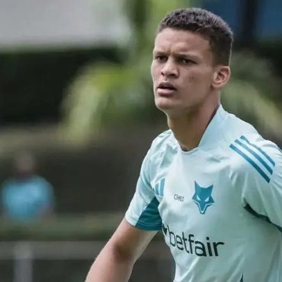 Janderson reforça a defesa do Moreirense