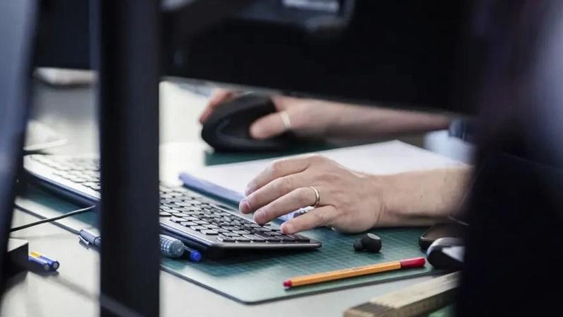Mudanças na lei laboral vão desde despedimentos a parentalidade