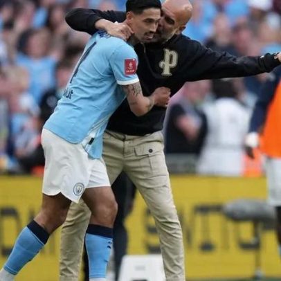 Jogador do Man. City explica saída de Guardiola e afirma compreendê-lo
