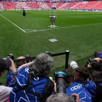 Onzes do PSG e Arsenal para a final da Liga dos Campeões