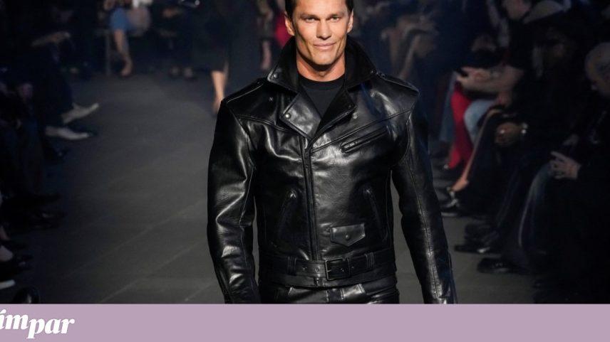 O ex-jogador de futebol americano Tom Brady desfila para a Gucci