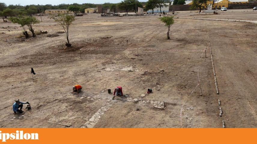 Escavações em Tarrafal procuram provar que castigo da frigideira não era mito